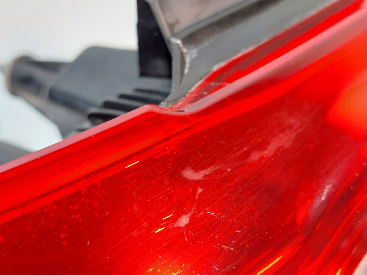 2010-2012 HYUNDAI SANTA FE LH LEFT DRIVER TAIL LIGHT LAMP OEM 92401 0W5