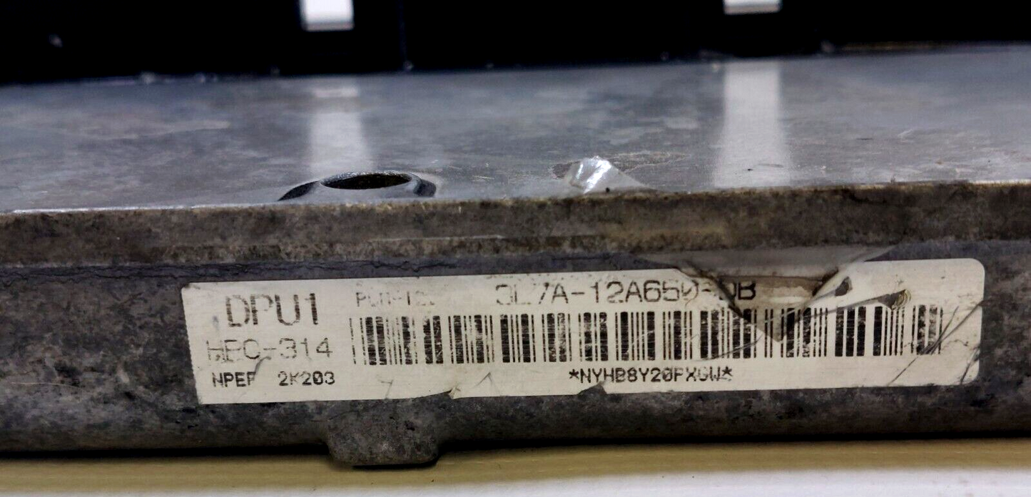 2003 LINCOLN NAVIGATOR ELECTRONIC CONTROL MODULE ECU ECM 3L7A-12A650-DB OEM
