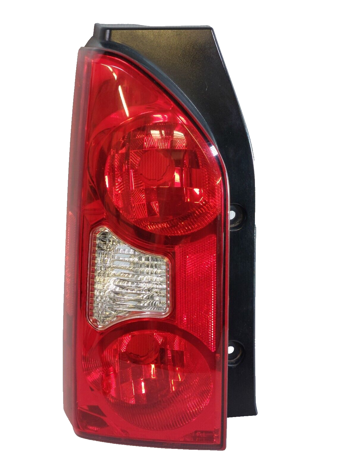 2005 - 2015 NISSAN XTERRA DRIVER SIDE LEFT LH TAIL LIGHT TAILLIGHT REAR LAMP OEM