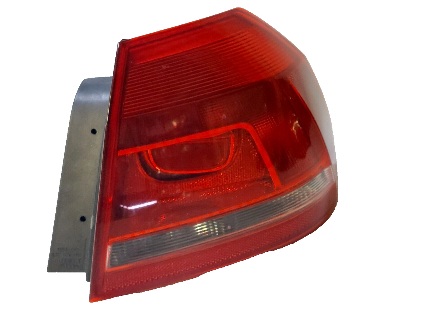 12 13 14 VOLKSWAGEN PASSAT RIGHT PASSENGER TAIL LIGHT 561.945.096.F OEM